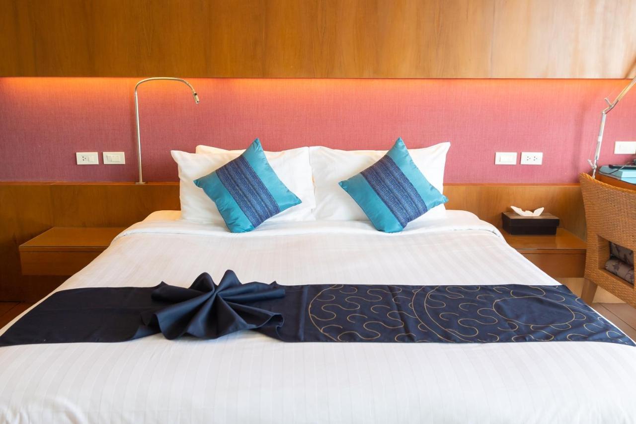 Pure Beach Club Resort Choeng Mon Ngoại thất bức ảnh